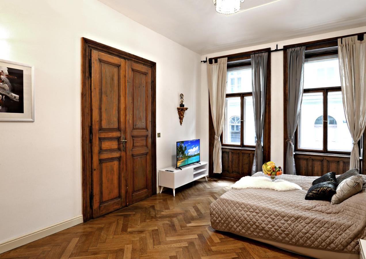 Magnificent King Suite Praha Eksteriør bilde